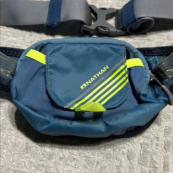 Nathan Trail Mix Plus Hydration Belt - Picture 3 of 7